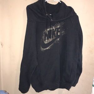 Nike pullover